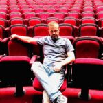 De la quantum training la scenă: Răzvan Oprea, actor și regizor, despre „Sacrificiul” și arta transformării